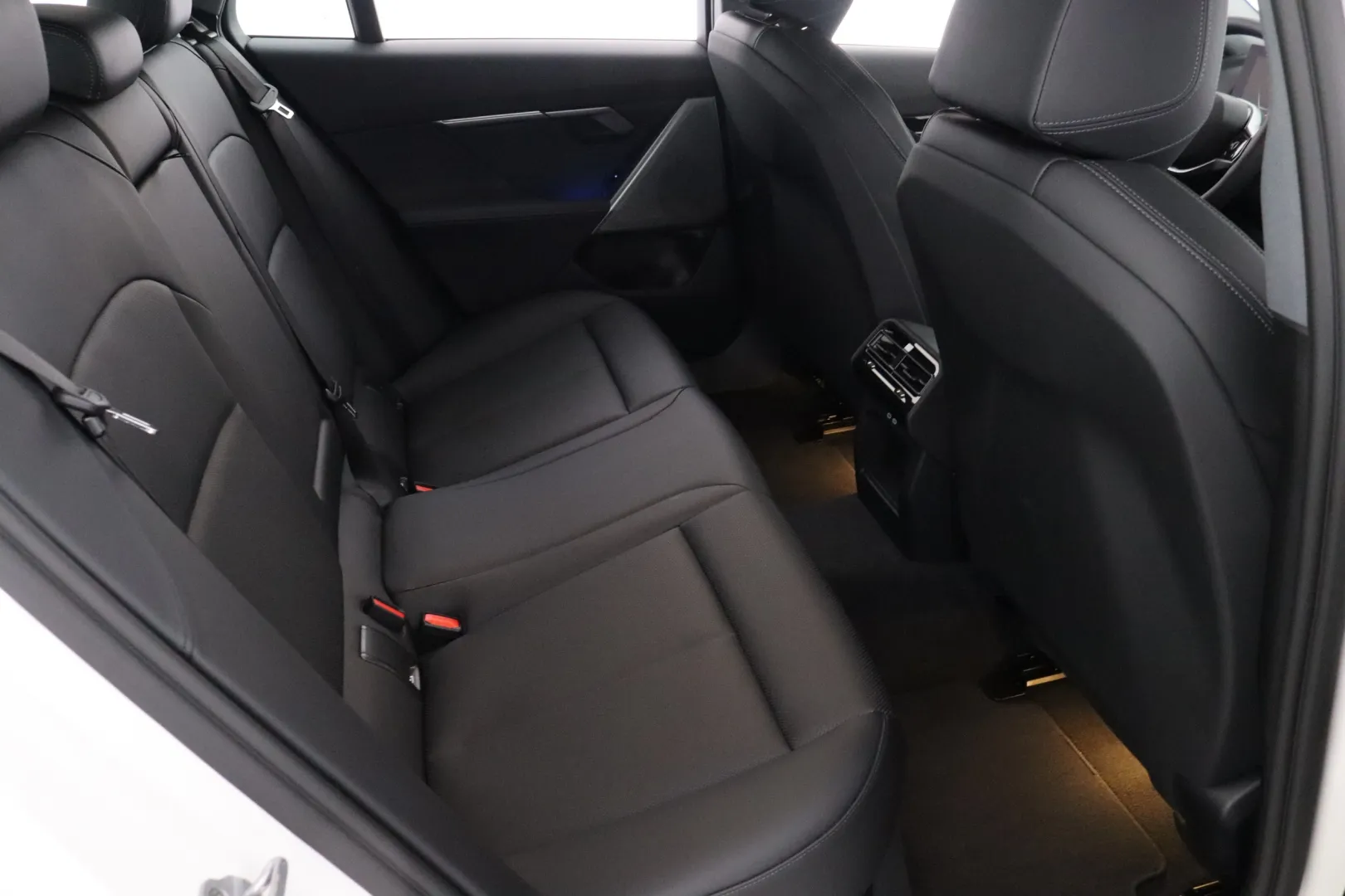 BMW 530e ISA-703 carousel image