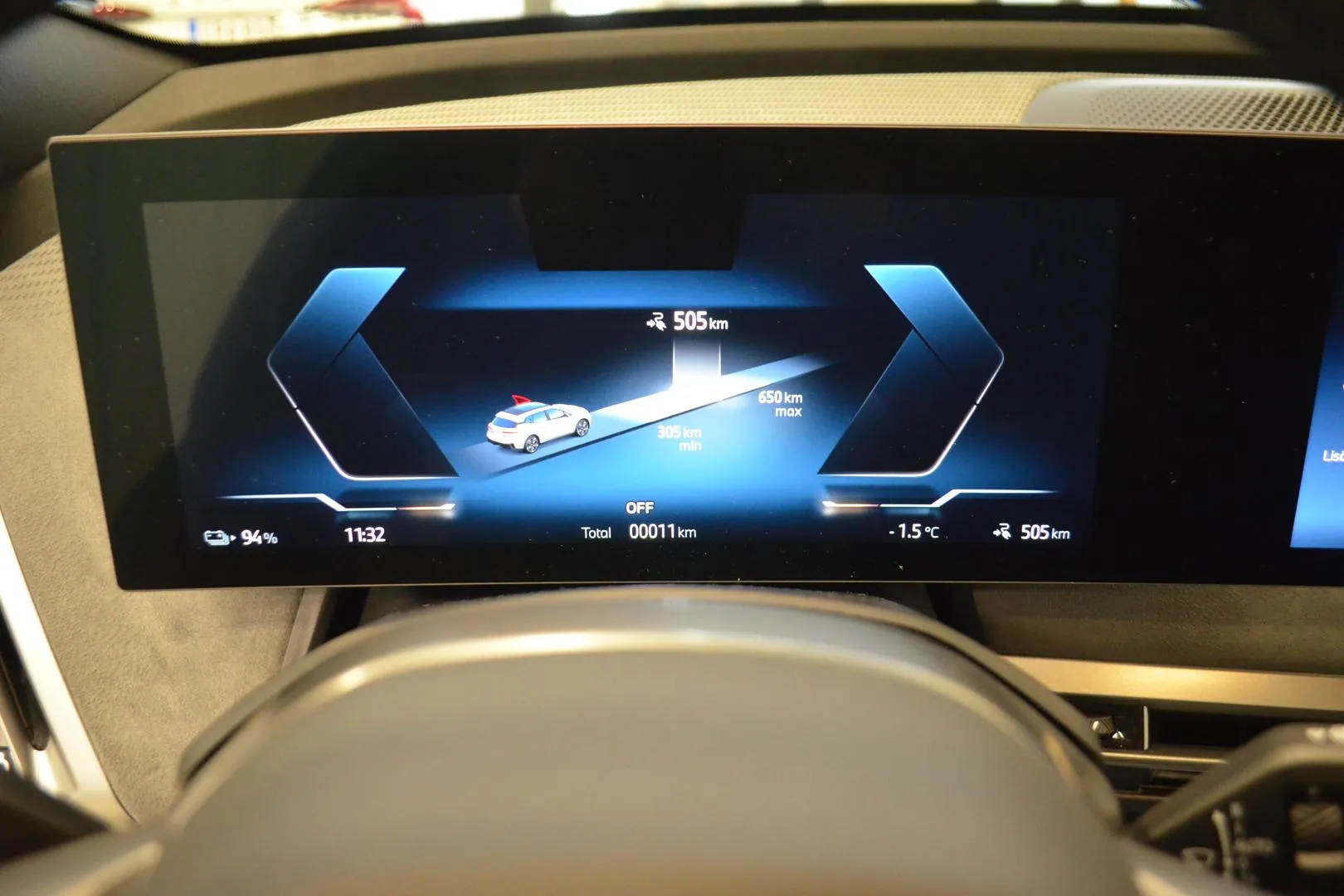 BMW iX JON-994 carousel image