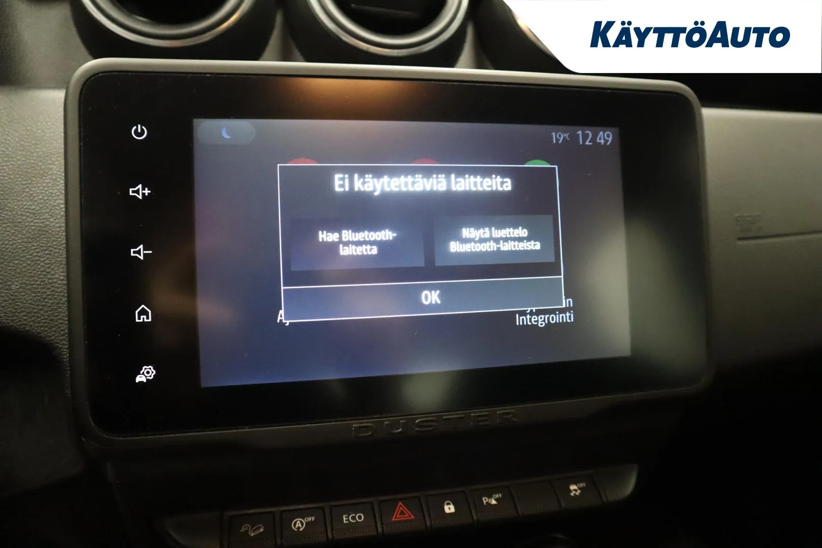 DACIA Duster OZH-532 carousel image