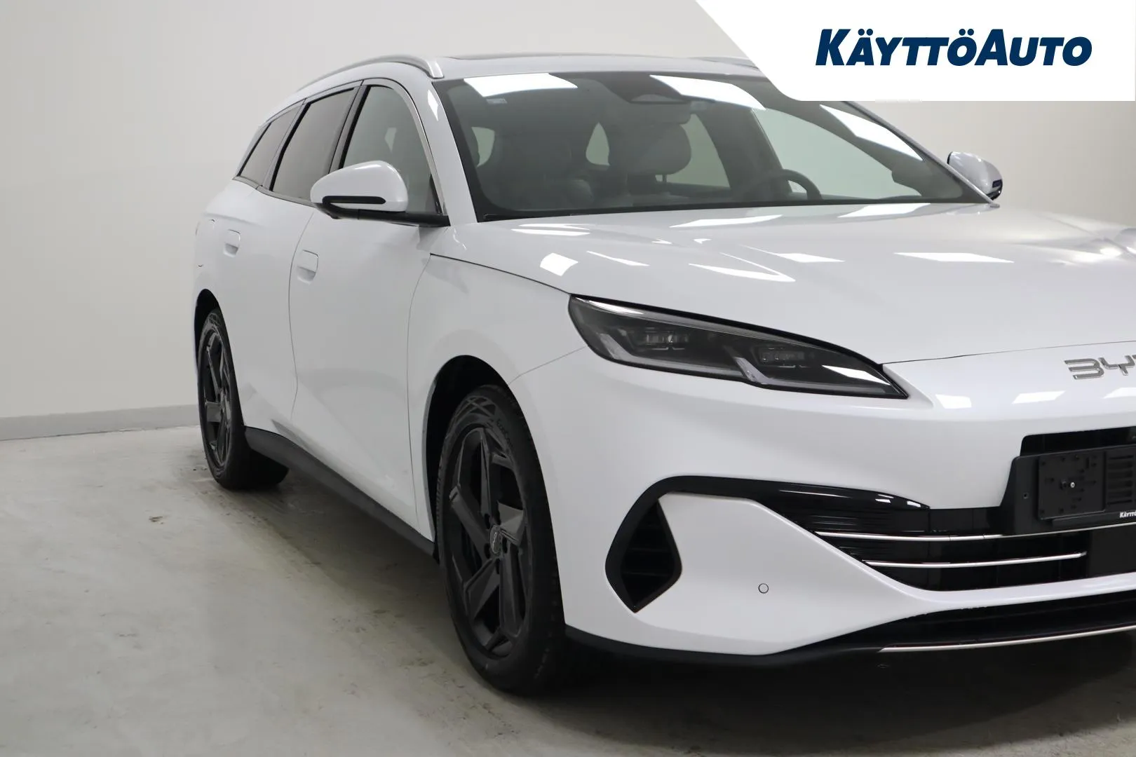 BYD Seal 6 DM-i GRO-245 carousel image