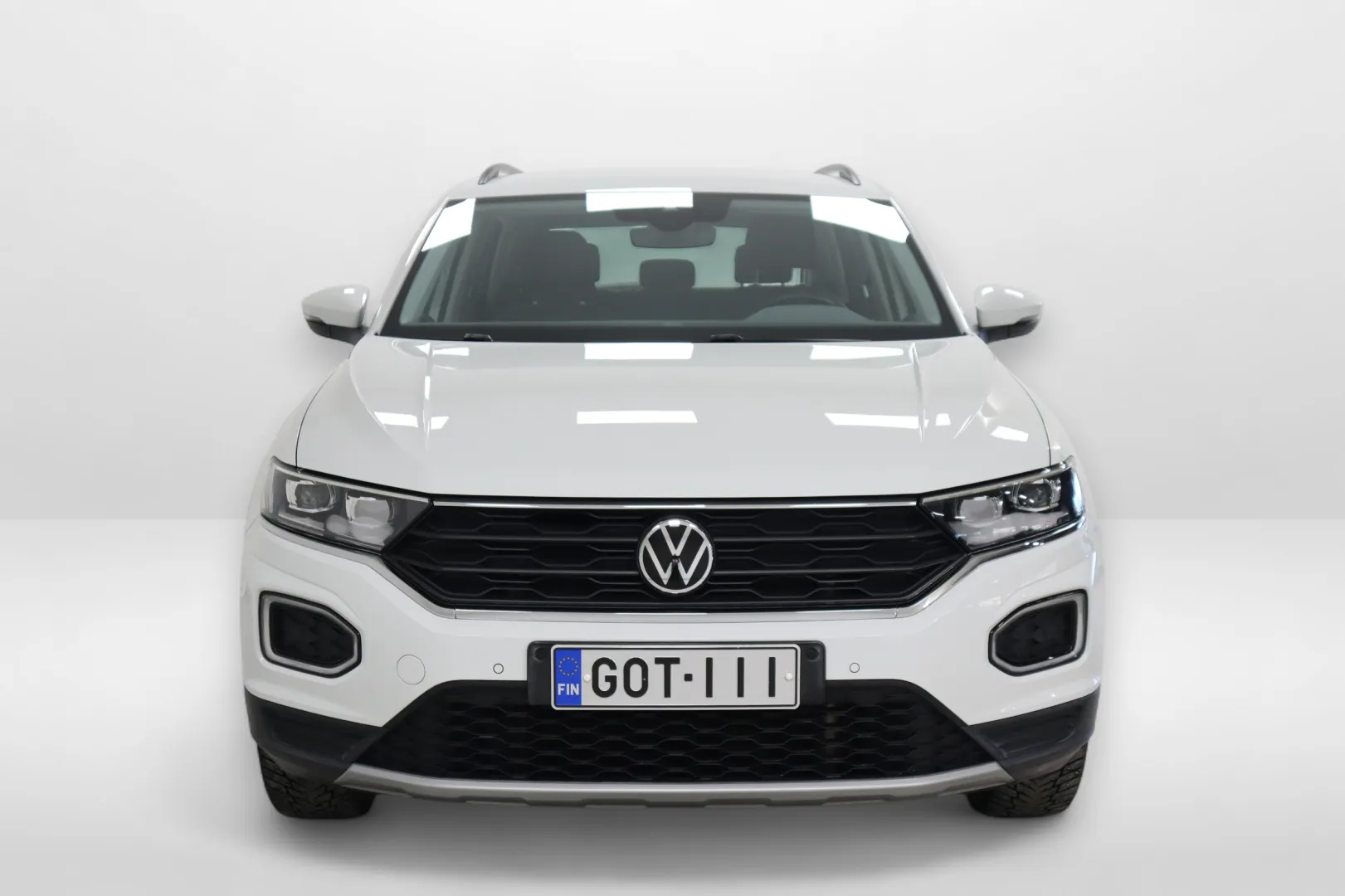 VOLKSWAGEN T-Roc GOT-111 carousel image
