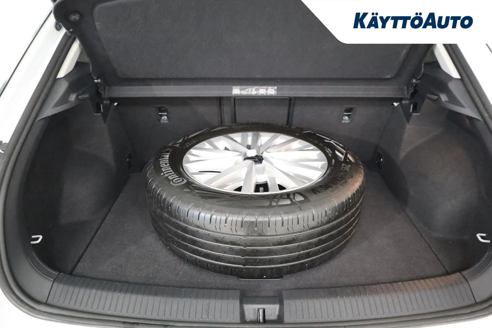 VOLKSWAGEN T-Roc GOT-111 carousel image