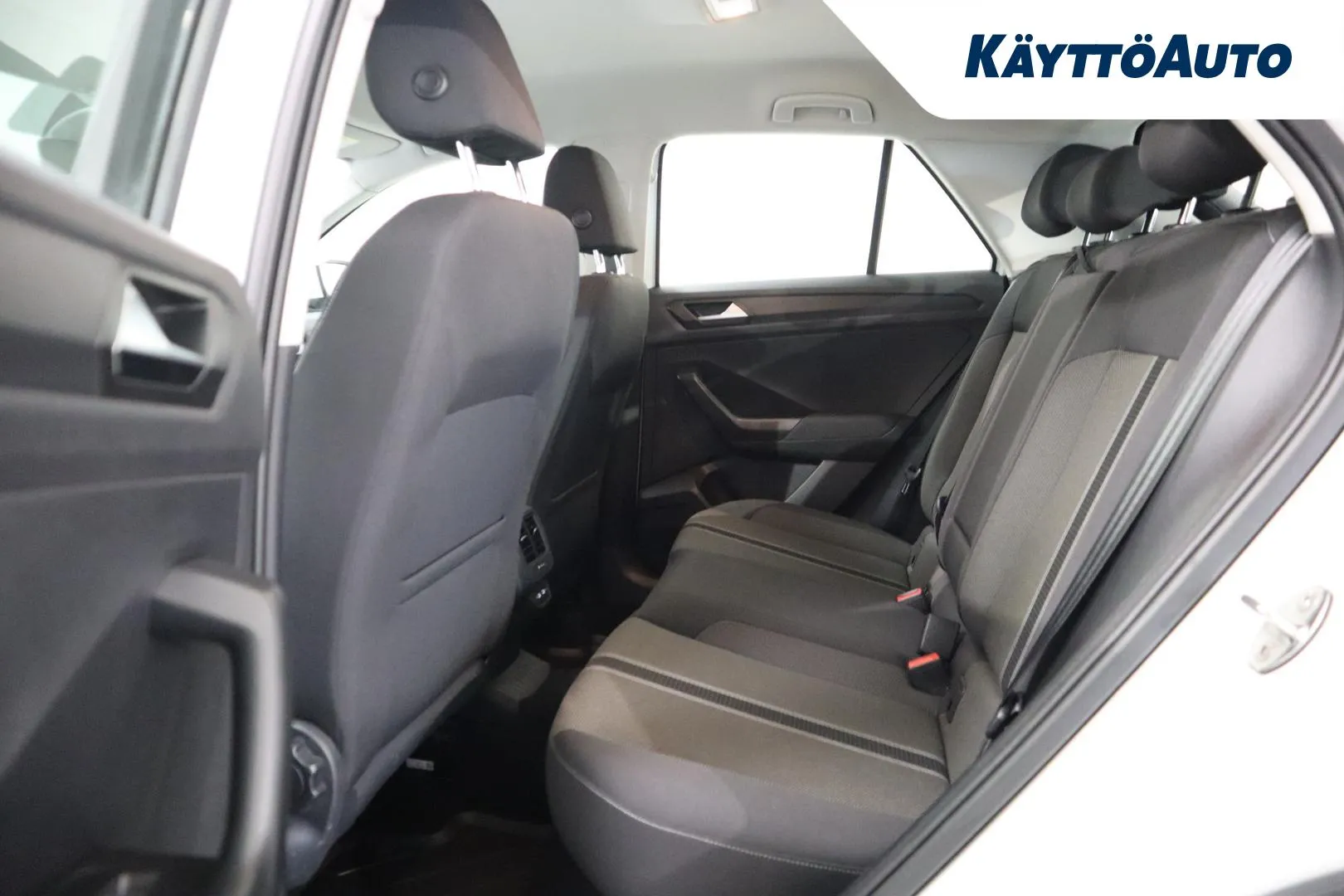 VOLKSWAGEN T-Roc GOT-111 carousel image