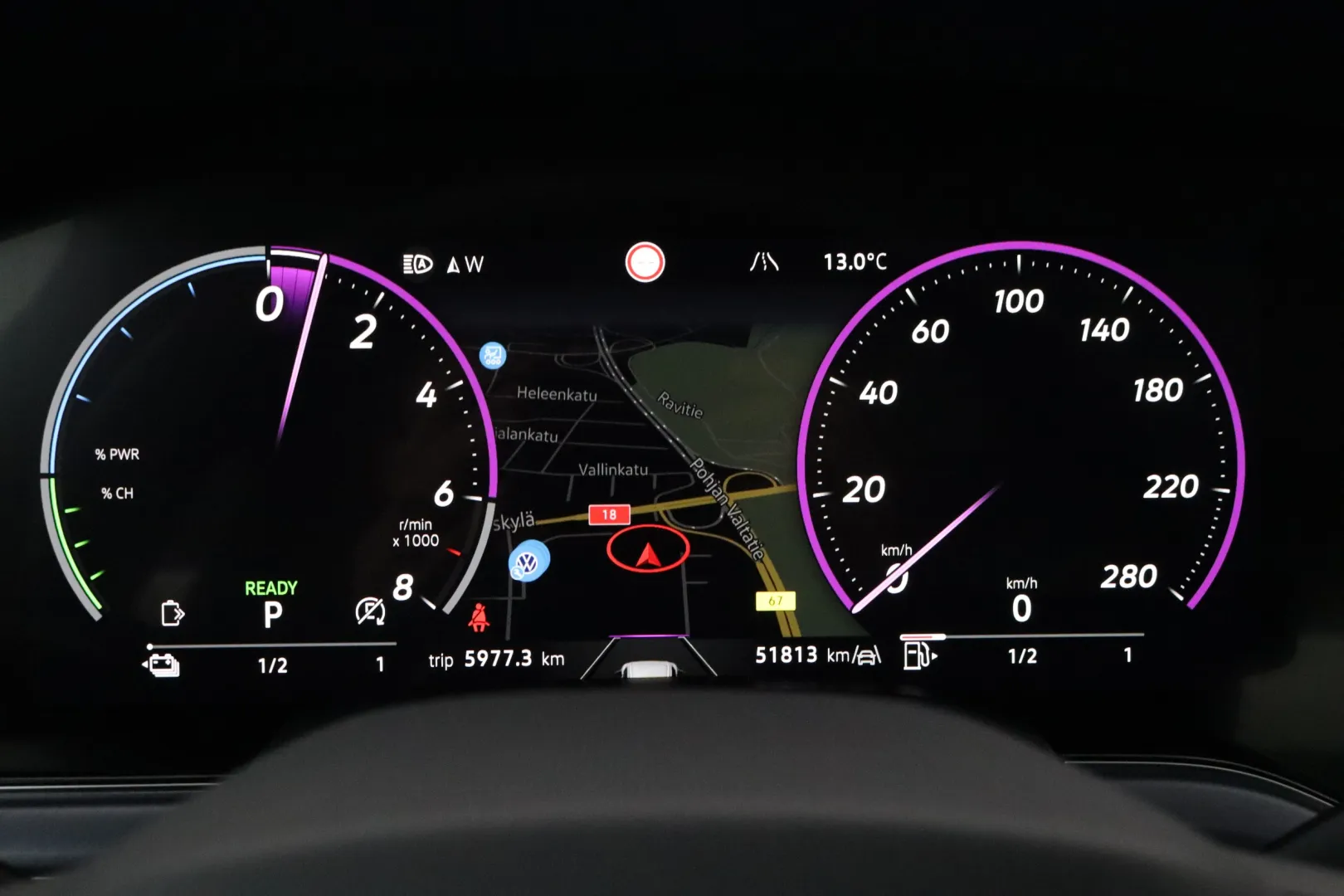 VOLKSWAGEN Touareg KVS-185 carousel image