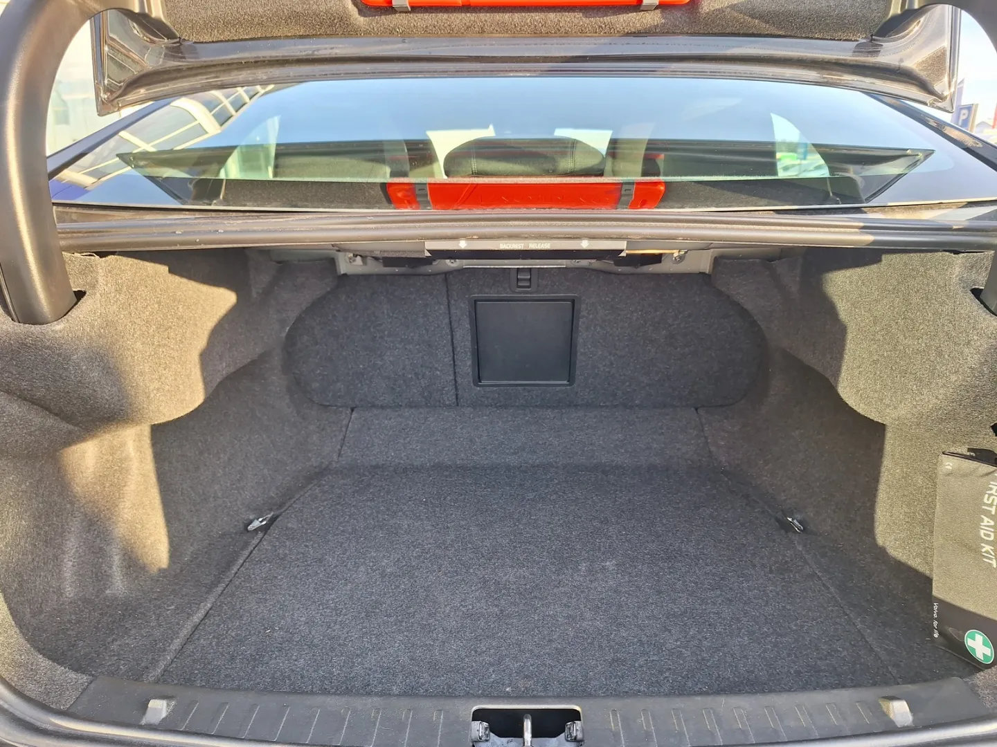 VOLVO S60 CJM-247 carousel image