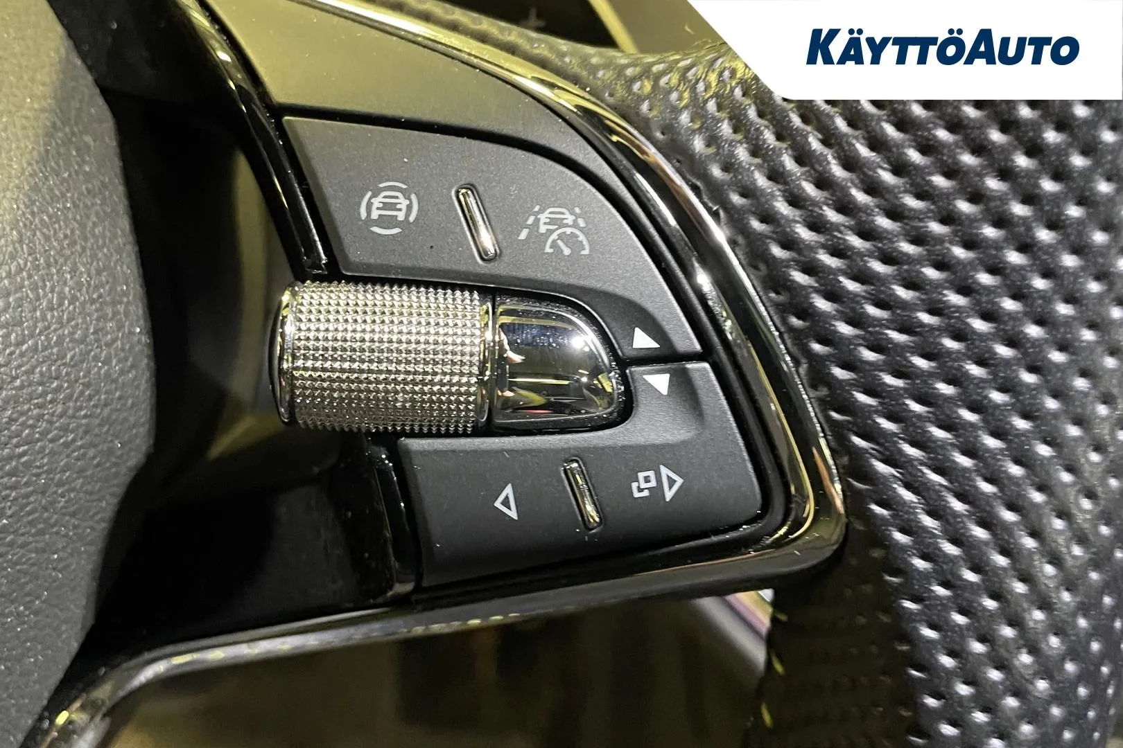 Skoda Enyaq EVO-783 carousel image