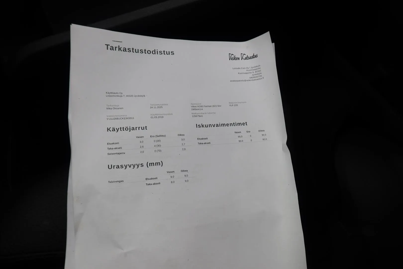 Volvo XC60 YLF-226 carousel image