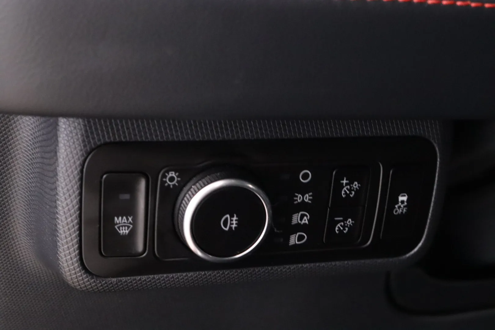 FORD Mustang Mach-E CRP-159 carousel image