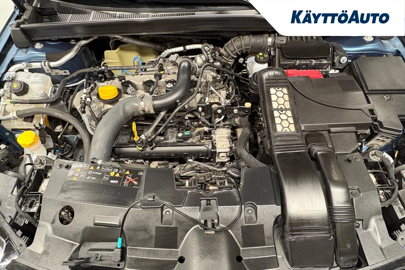 RENAULT Megane GMY-889 carousel image