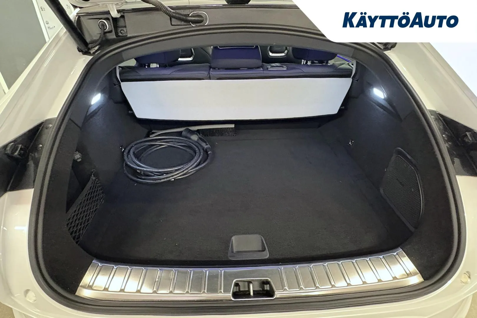 POLESTAR 4 GRH-582 carousel image