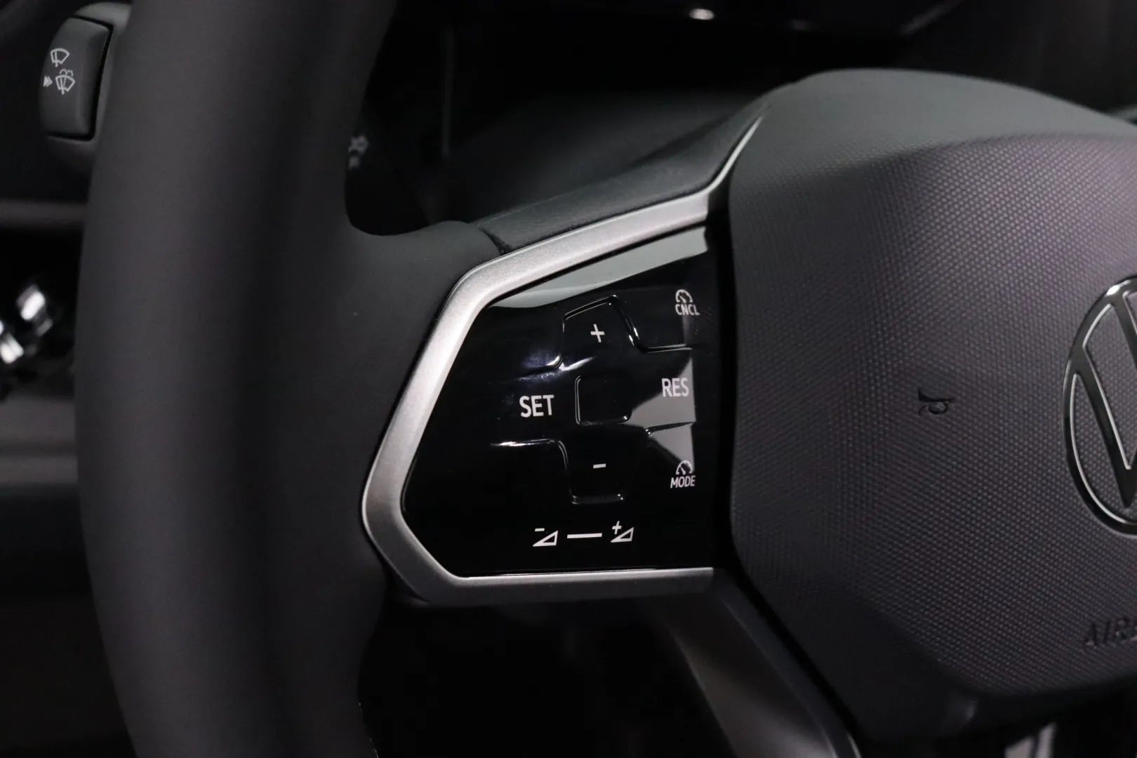 Volkswagen ID. Buzz Cargo KXP-578 carousel image