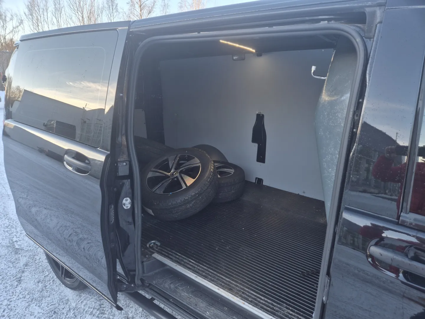 MERCEDES-BENZ Vito KVE-619 carousel image