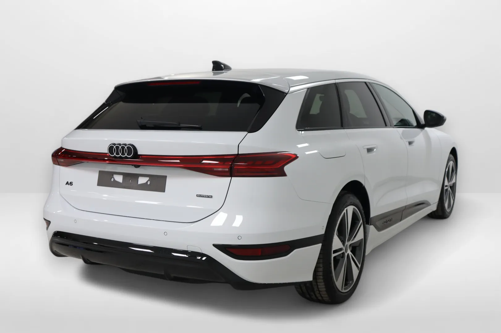 Audi A6 e-tron KXO-382 carousel image