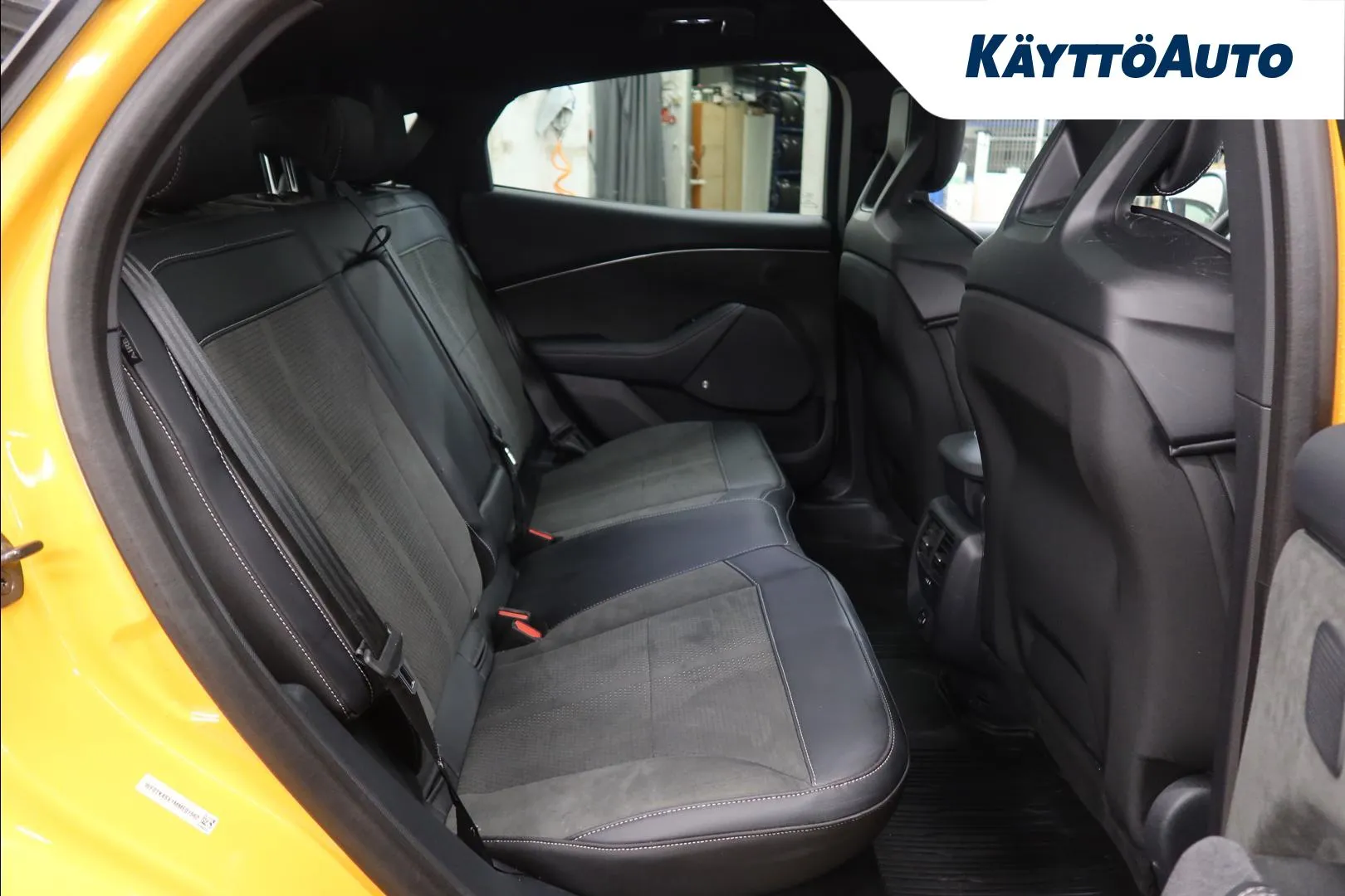 FORD Mustang Mach-E FOV-422 carousel image