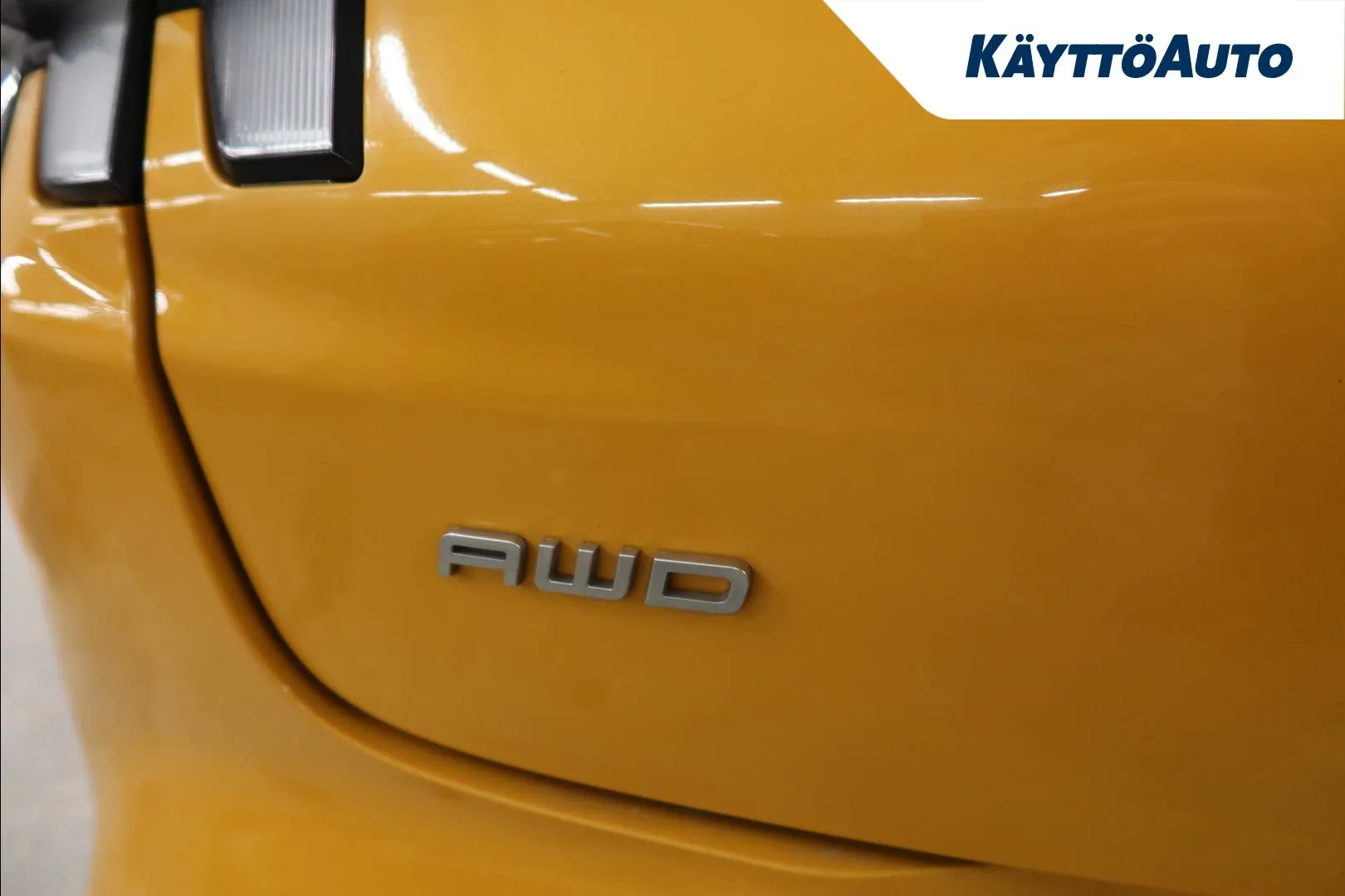 FORD Mustang Mach-E FOV-422 carousel image