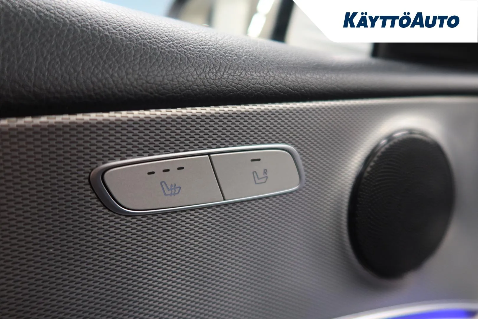 MERCEDES-BENZ E CKL-535 carousel image