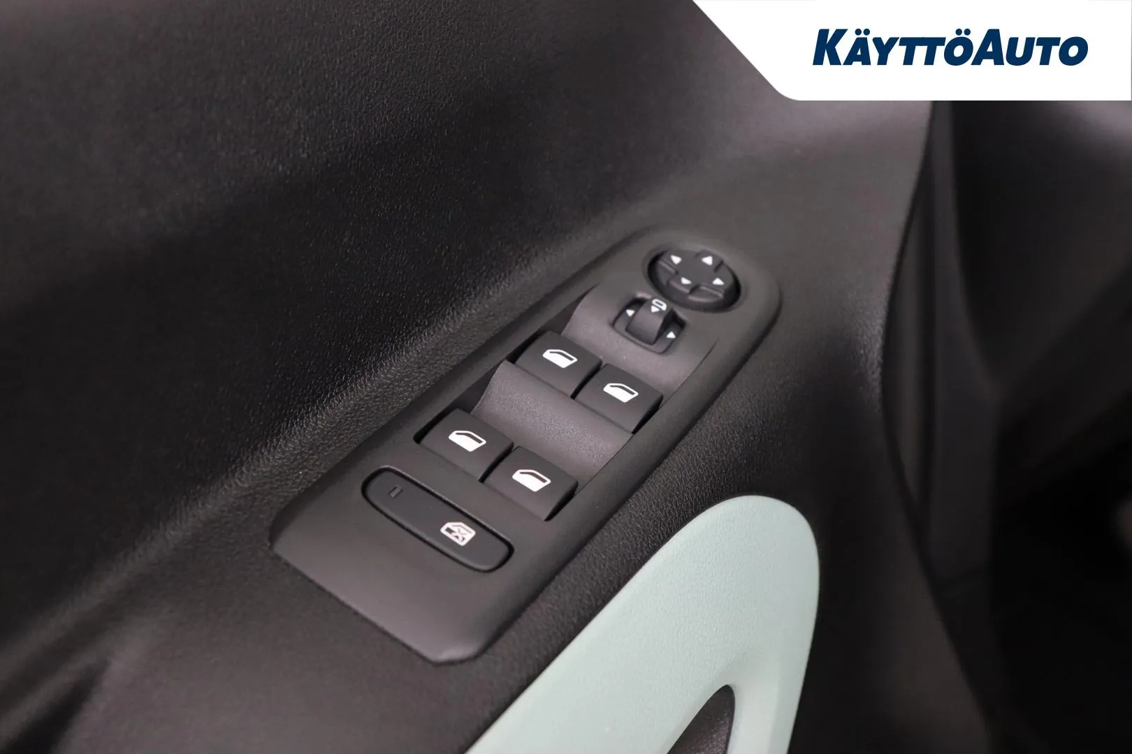 CITROEN Berlingo YLR-914 carousel image