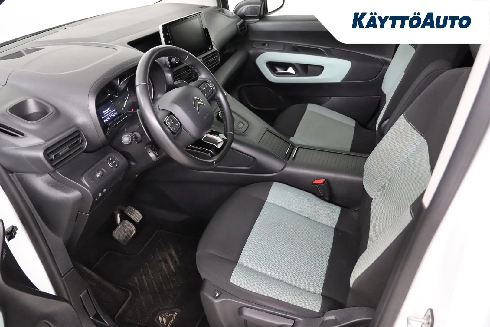 CITROEN Berlingo YLR-914 carousel image