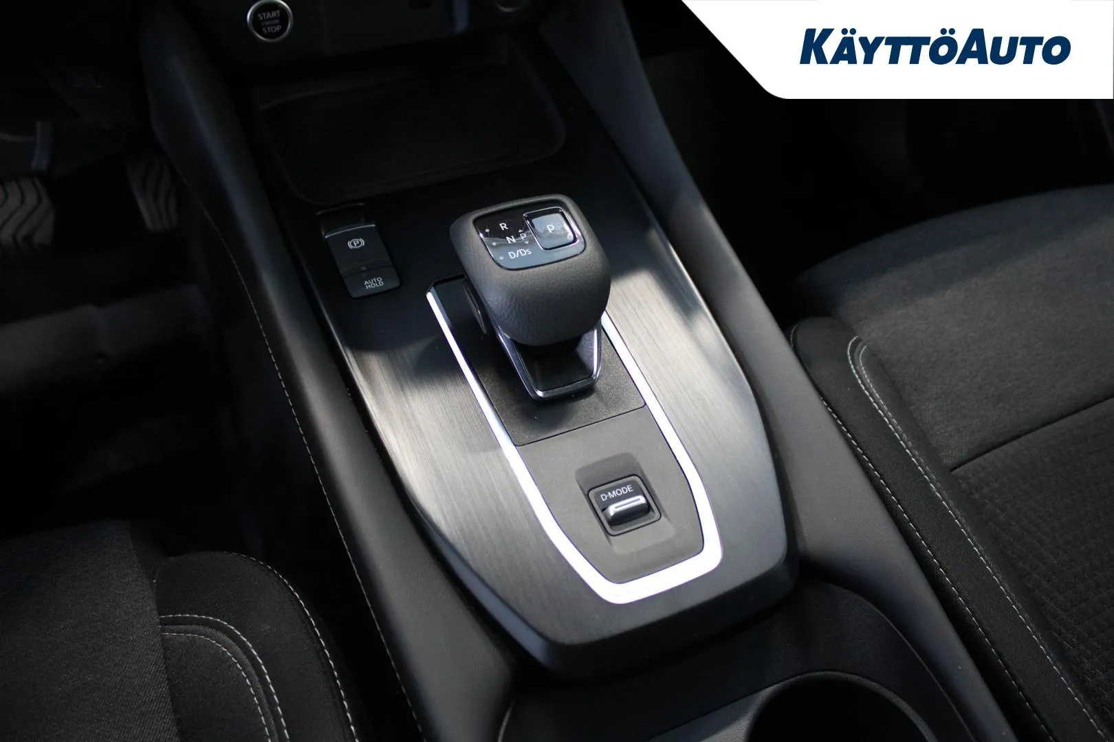 NISSAN Qashqai MOH-502 carousel image