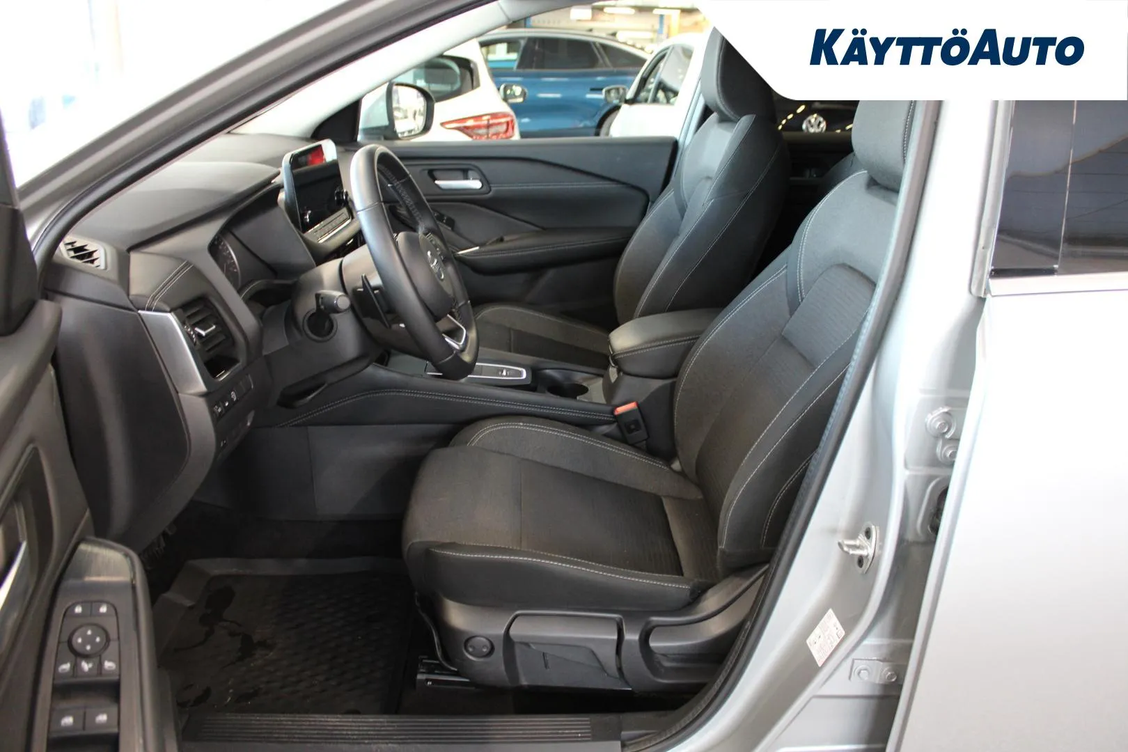 NISSAN Qashqai MOH-502 carousel image