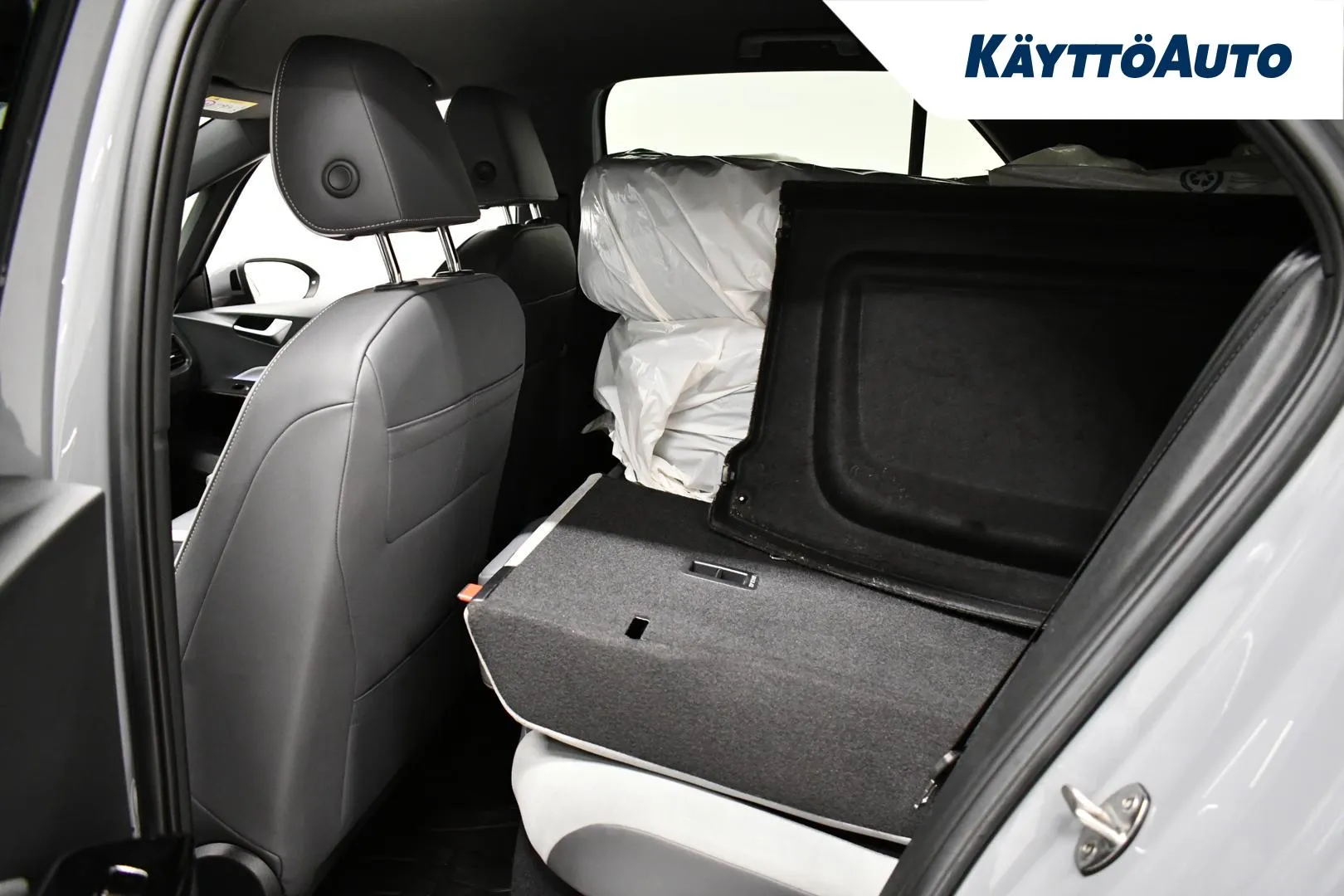 VOLKSWAGEN ID.3 JNK-408 carousel image