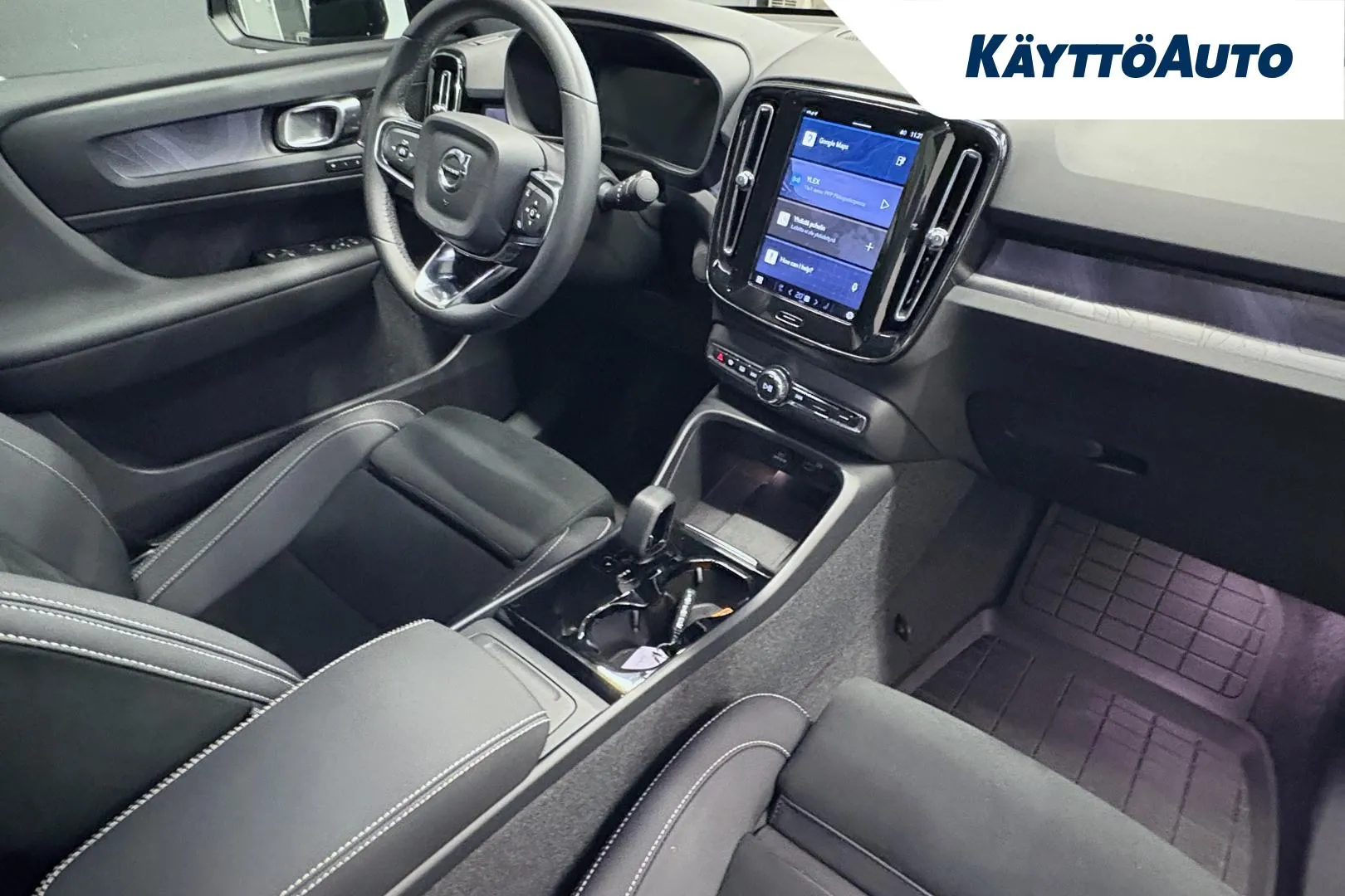 VOLVO C40 GLZ-716 carousel image