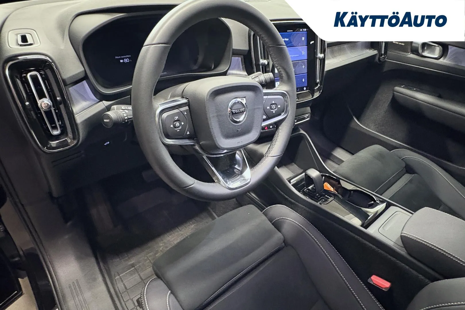 VOLVO C40 GLZ-716 carousel image