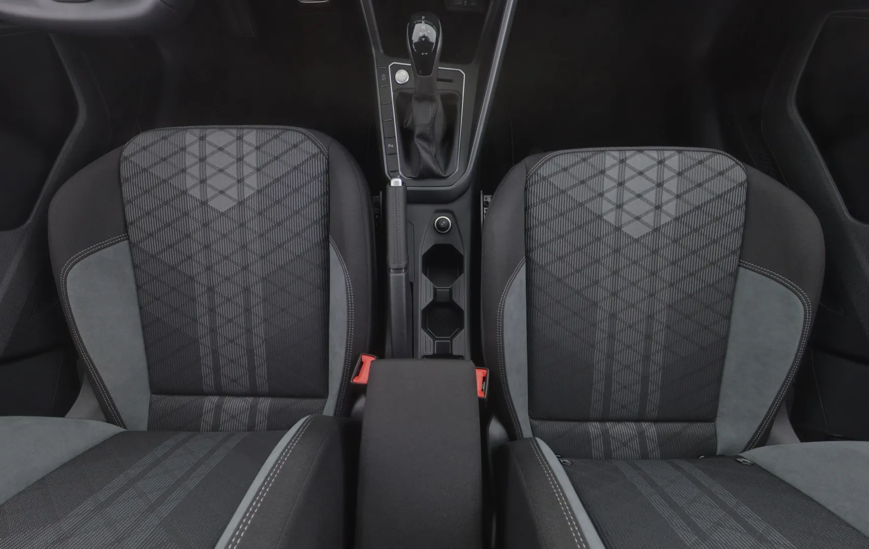 Volkswagen Taigo MRO-448 carousel image