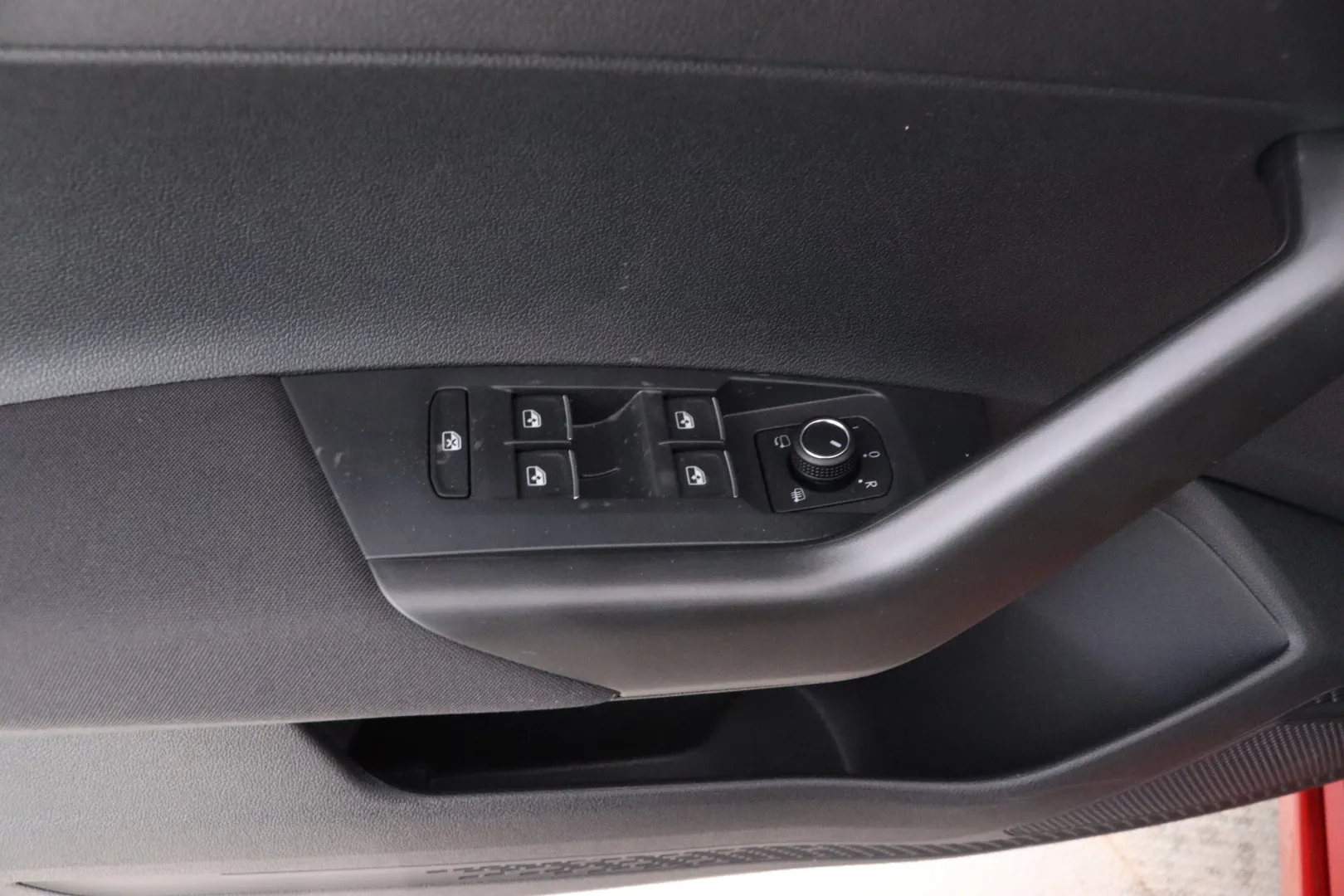 Volkswagen Taigo MRO-448 carousel image