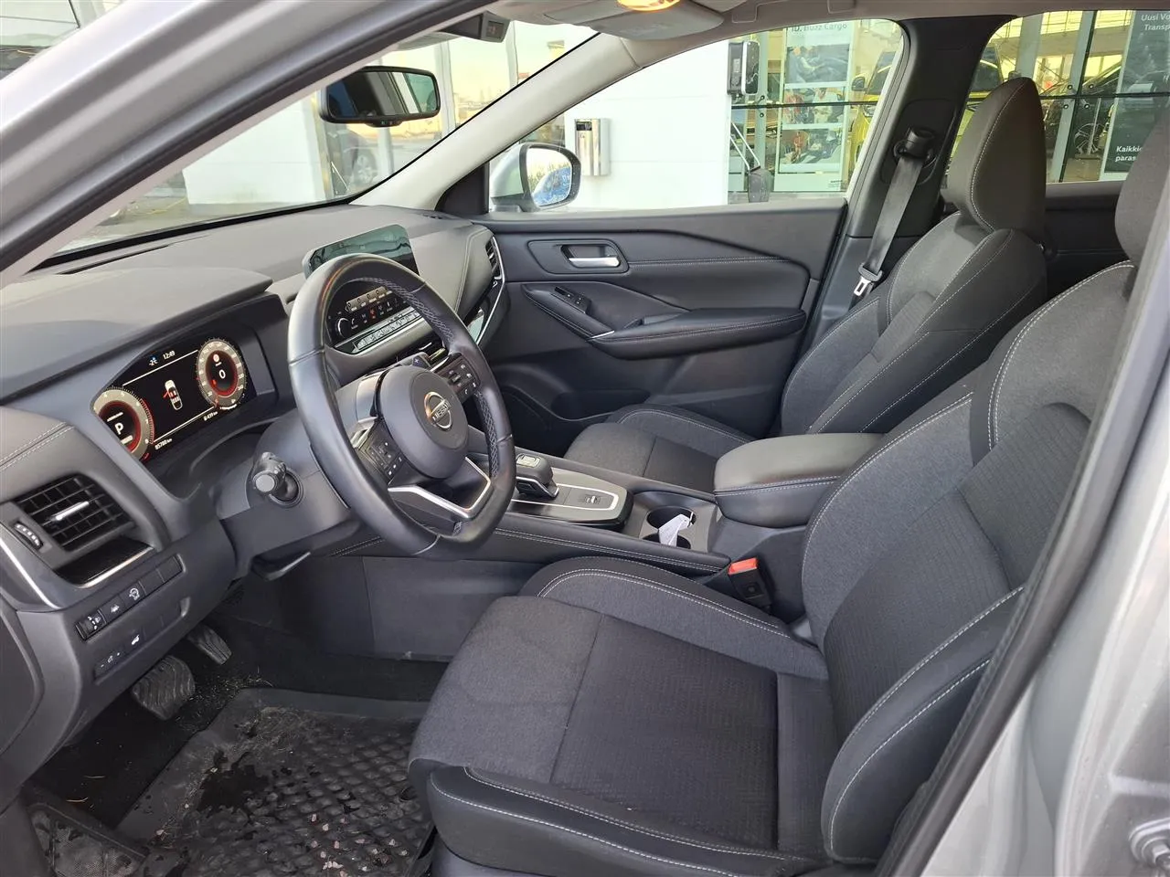 NISSAN Qashqai ZOC-650 carousel image