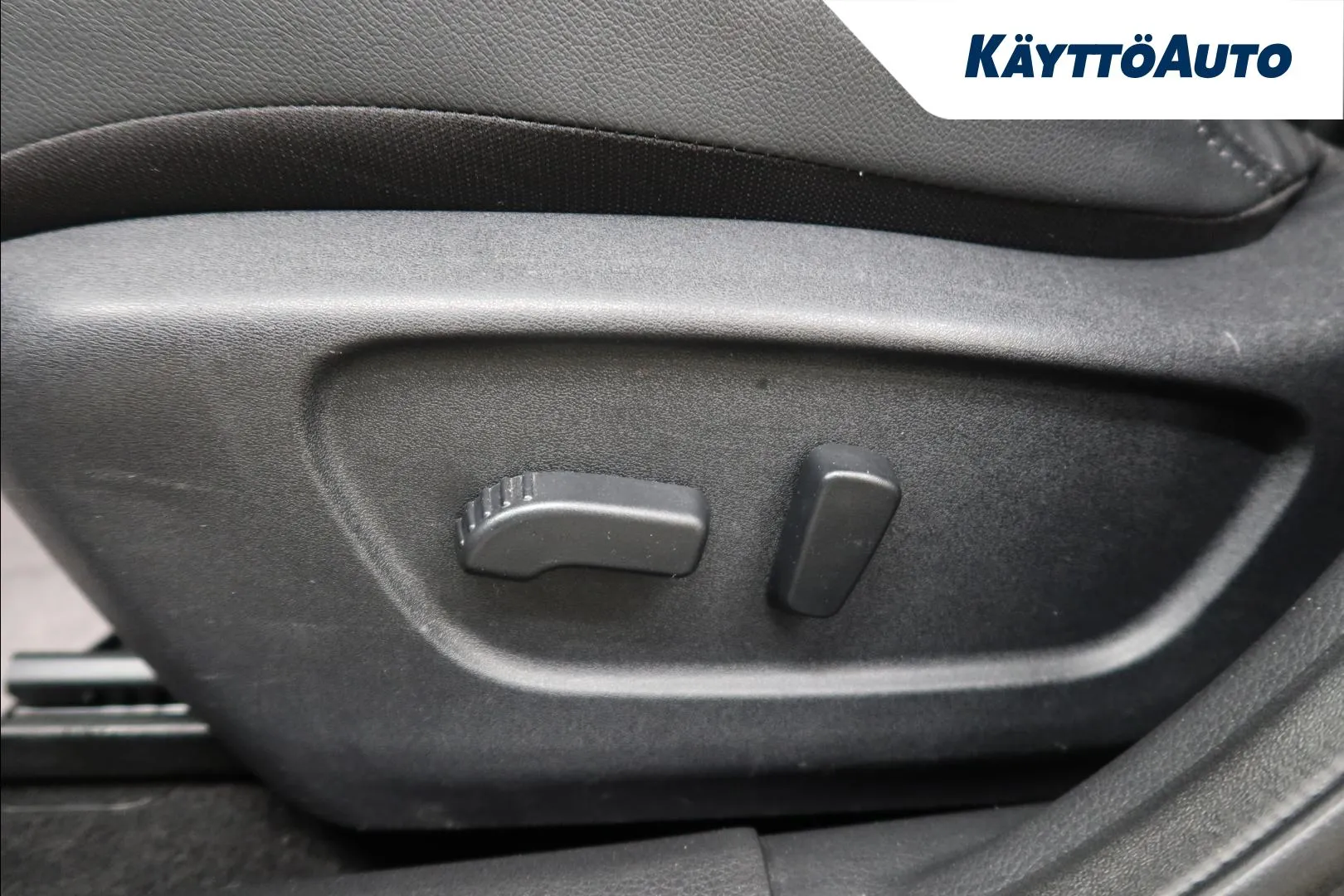 Nissan Qashqai BXX-271 carousel image