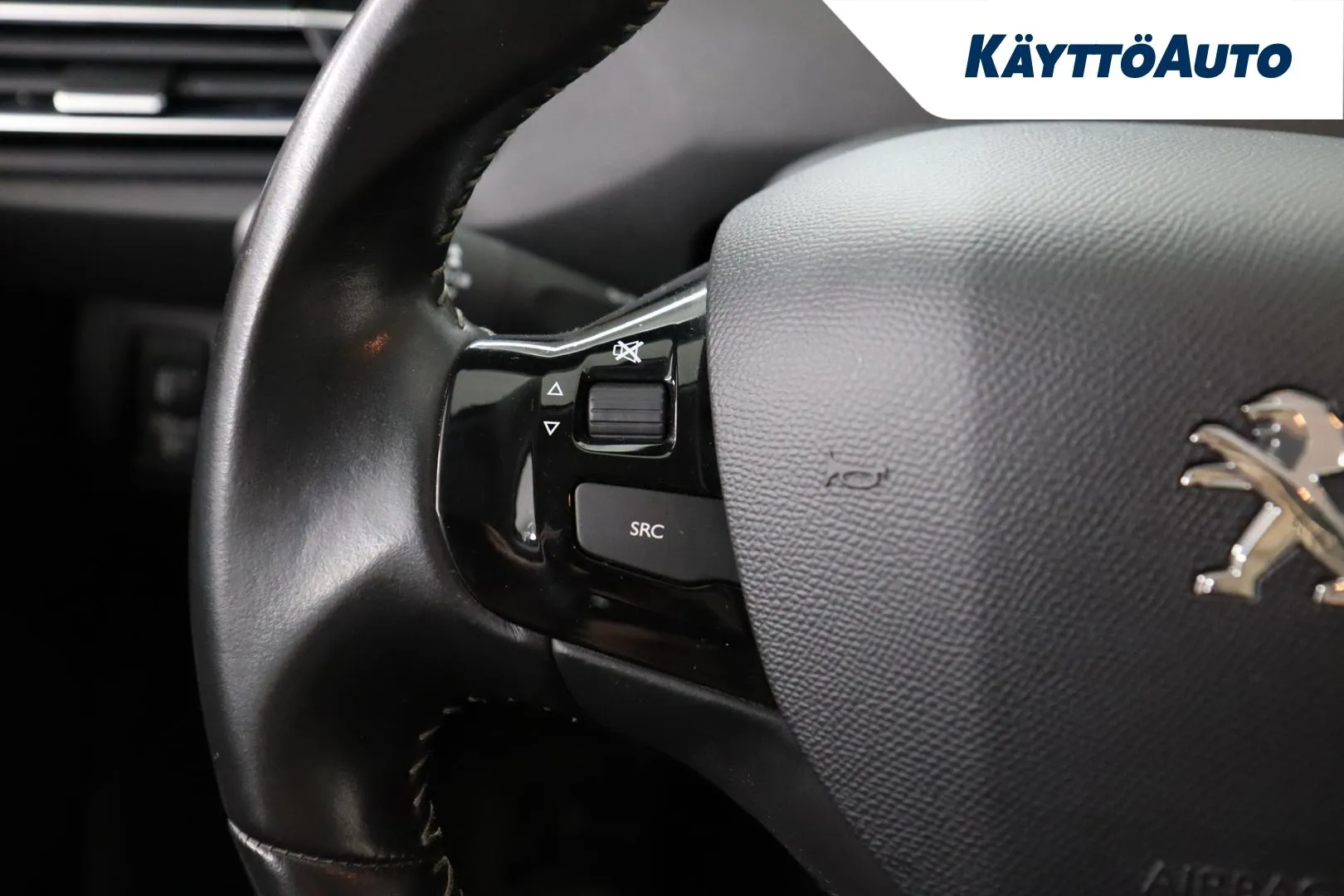 Peugeot 308 MMK-932 carousel image