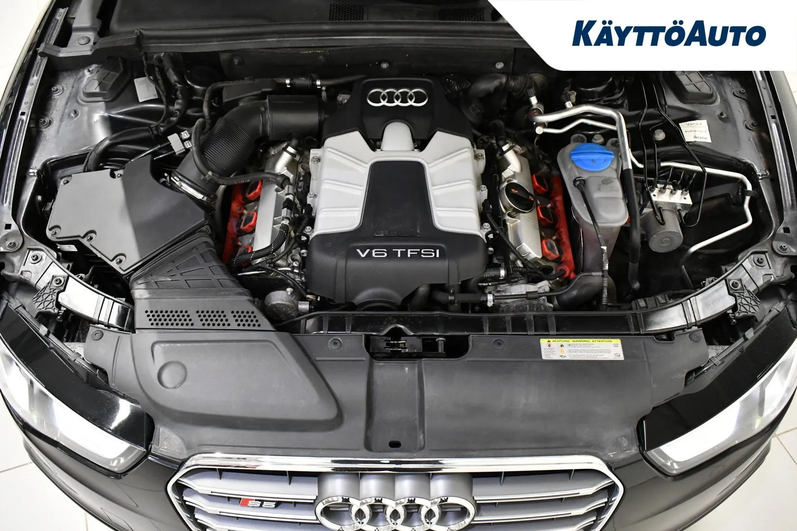 AUDI S5 LUZ-476 carousel image