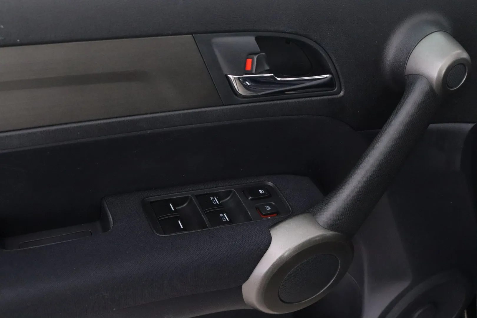 HONDA CR-V KRN-605 carousel image