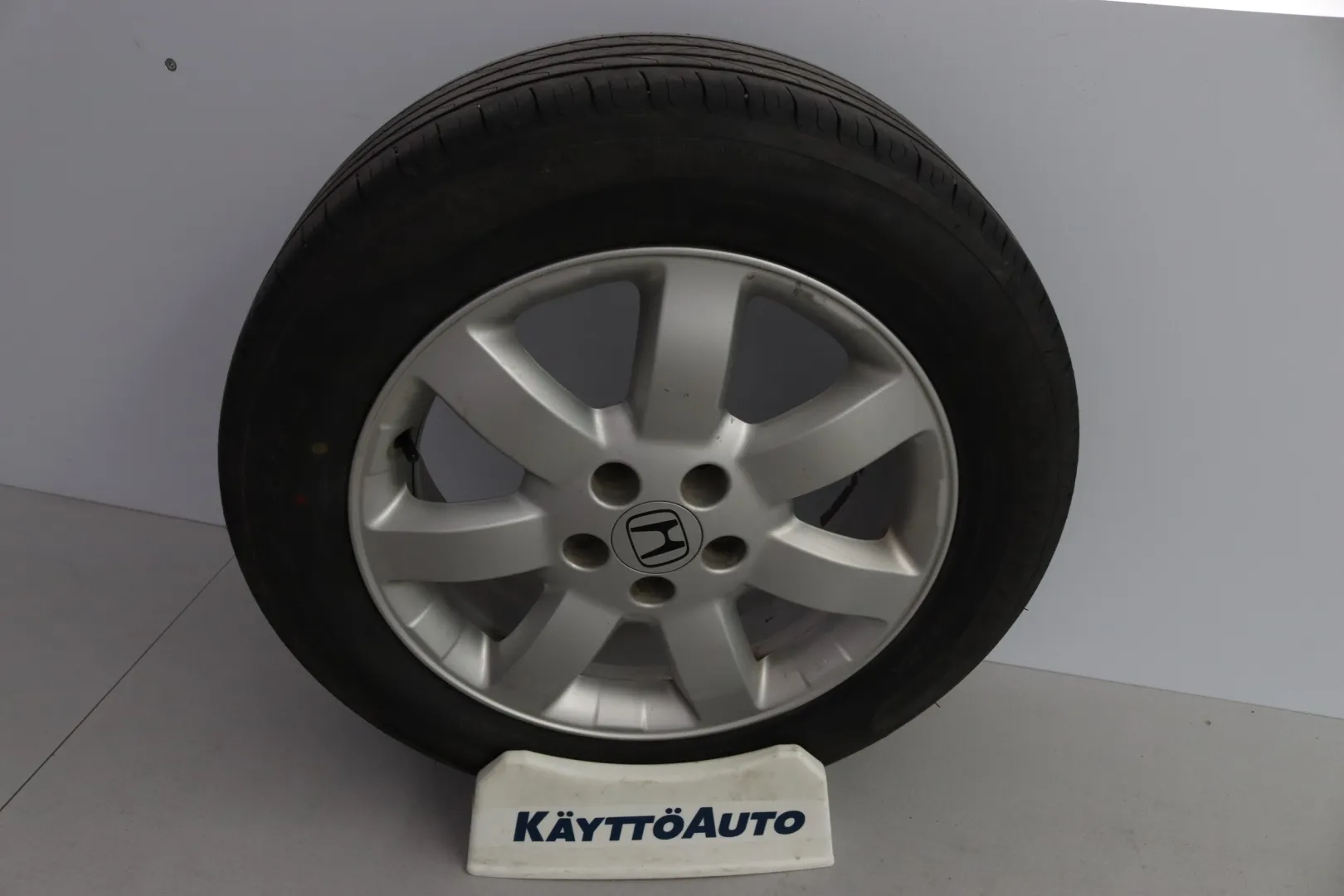 HONDA CR-V KRN-605 carousel image