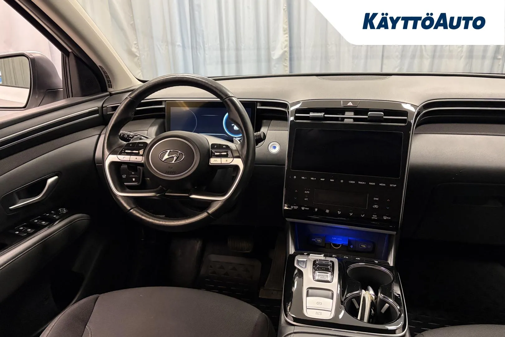 HYUNDAI Tucson EUN-366 carousel image