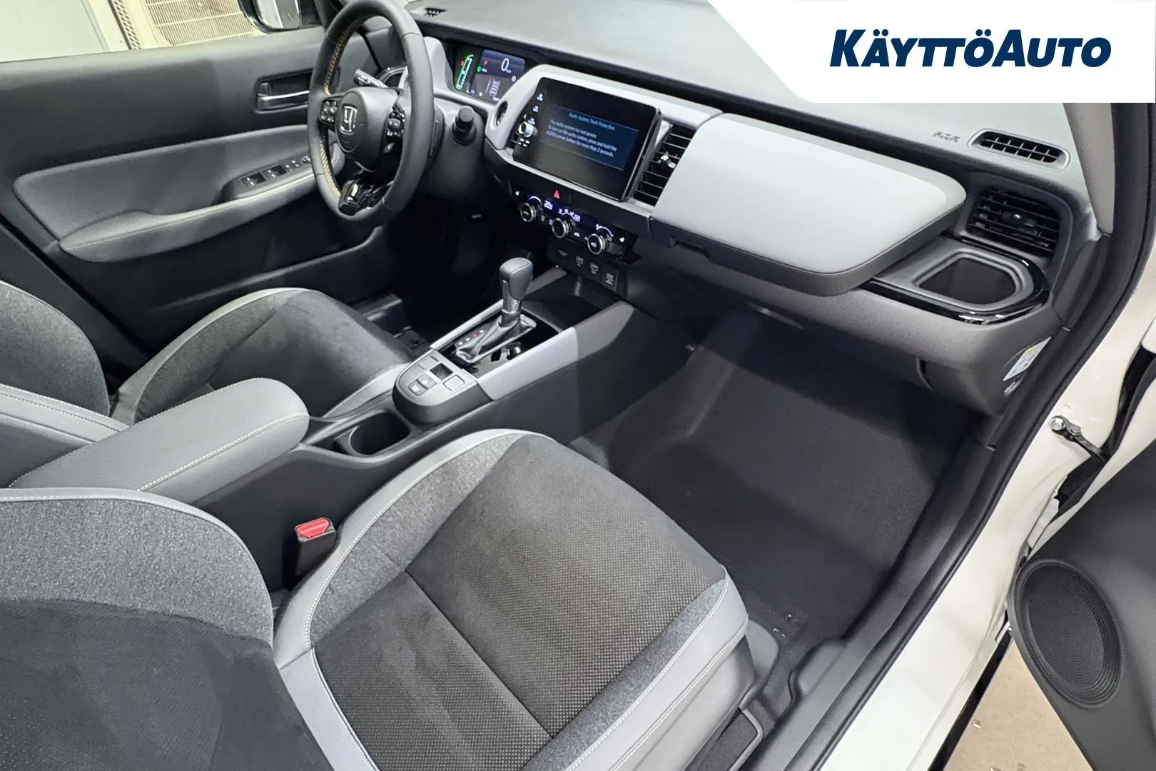 Honda Jazz COH-909 carousel image