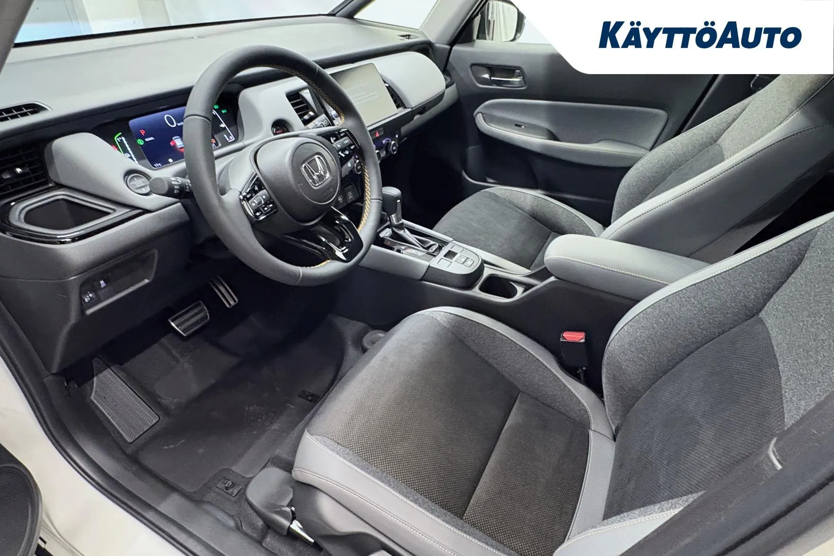 Honda Jazz COH-909 carousel image