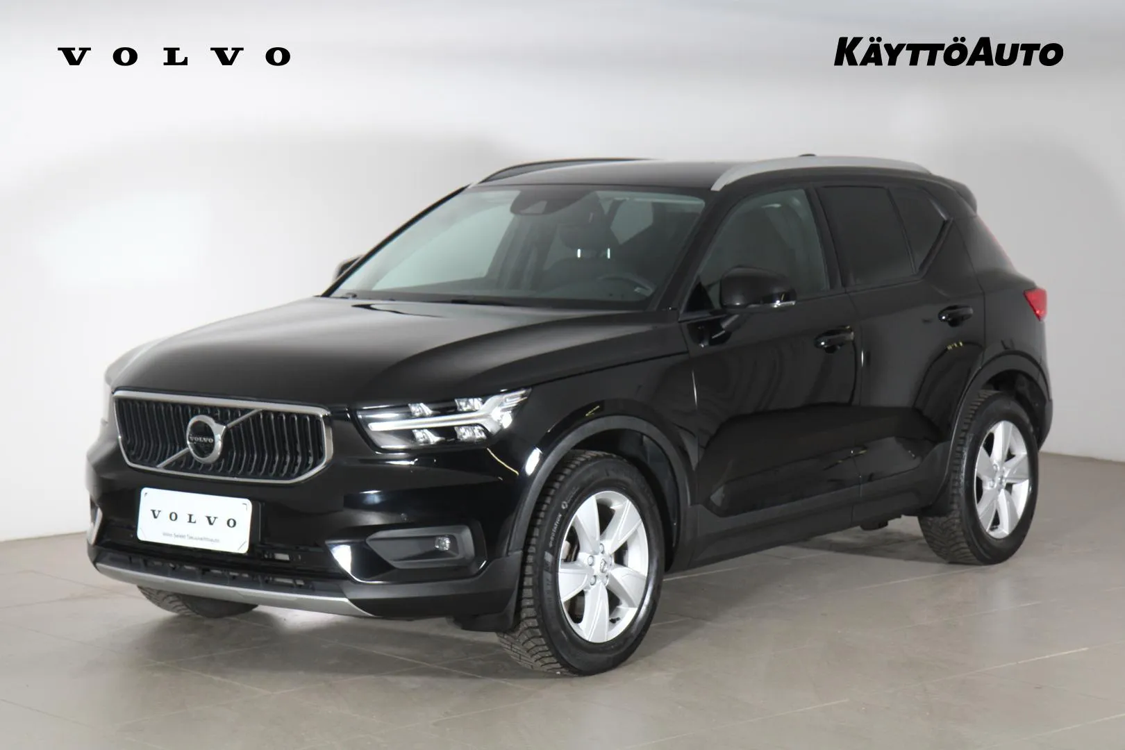 VOLVO XC40 ZOA-327 carousel image