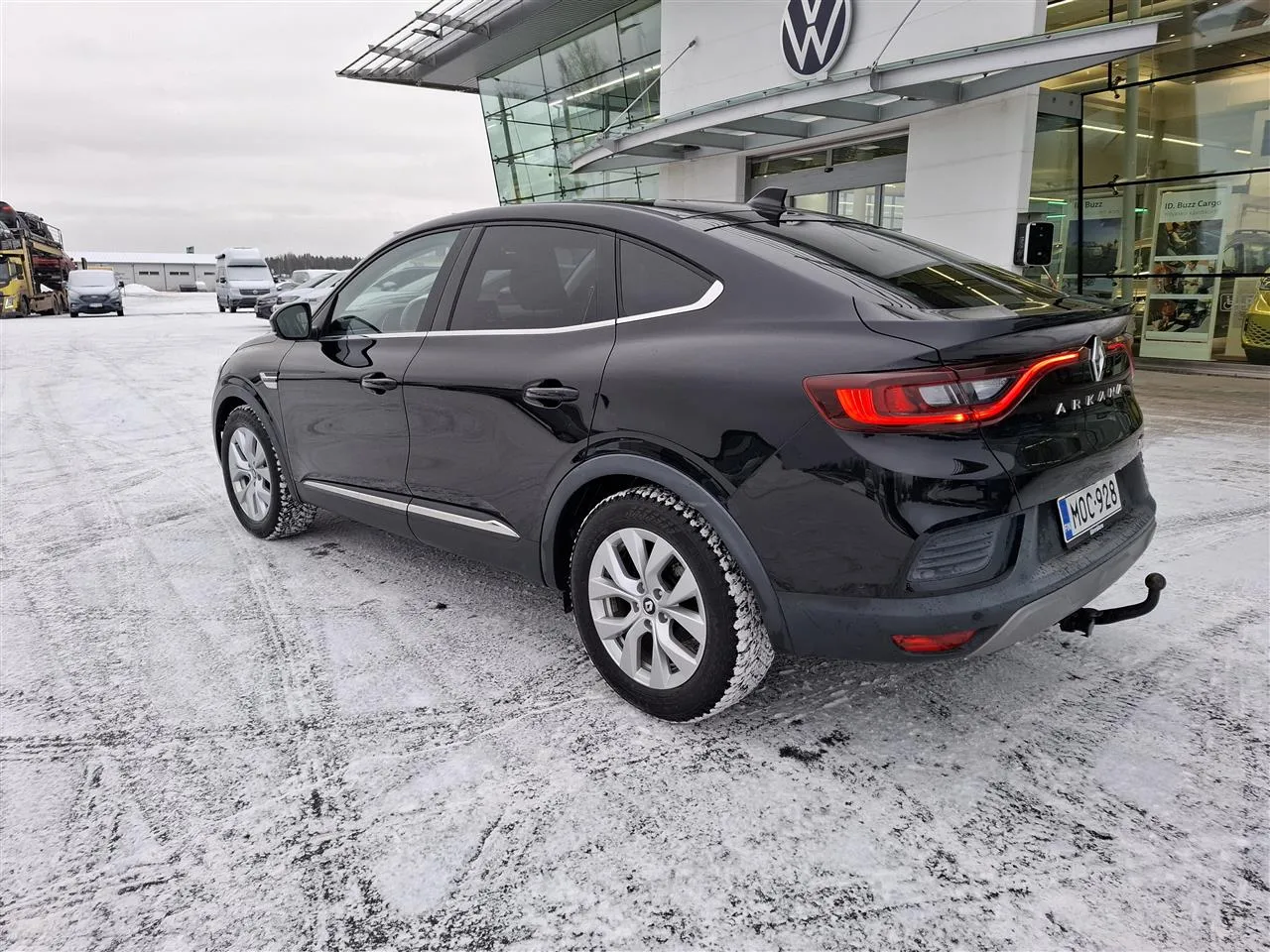 Renault Arkana MOC-928 carousel image