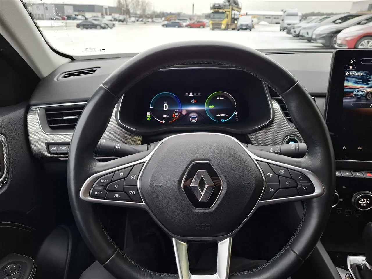 Renault Arkana MOC-928 carousel image