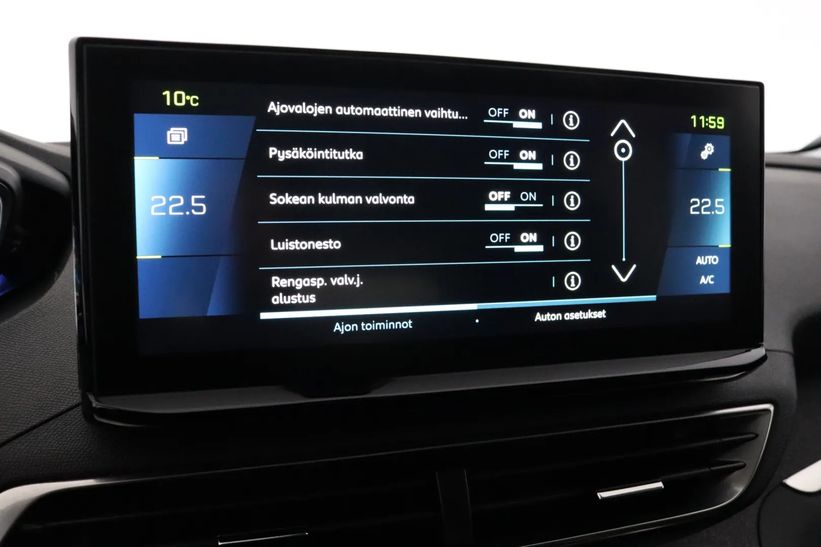 PEUGEOT 3008 SZE-848 carousel image