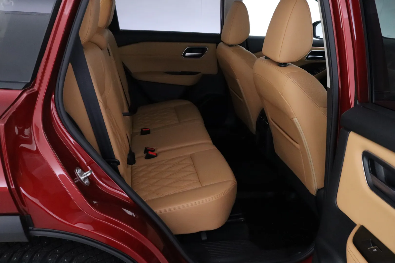 Nissan X-TRAIL MOP-374 carousel image