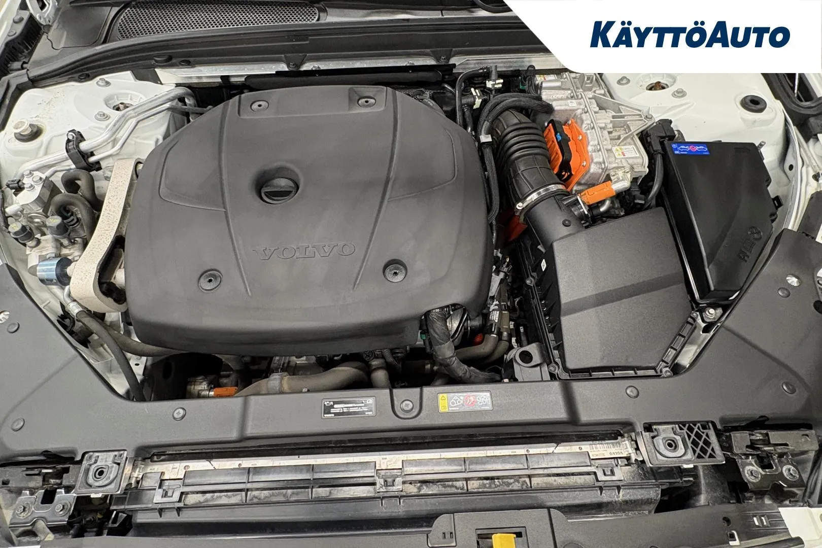 VOLVO V60 JMJ-556 carousel image