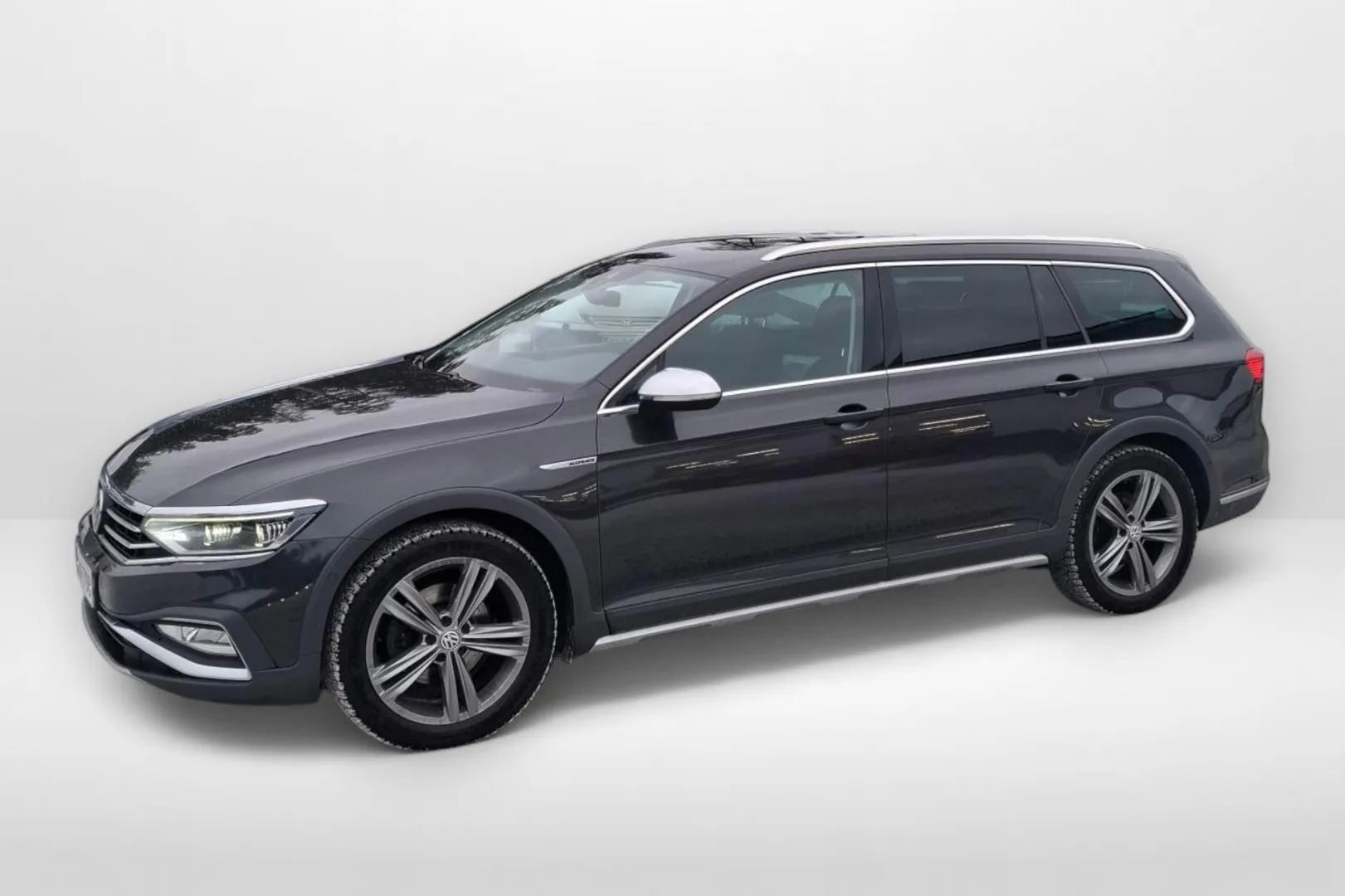 Volkswagen Passat GNP-798 carousel image