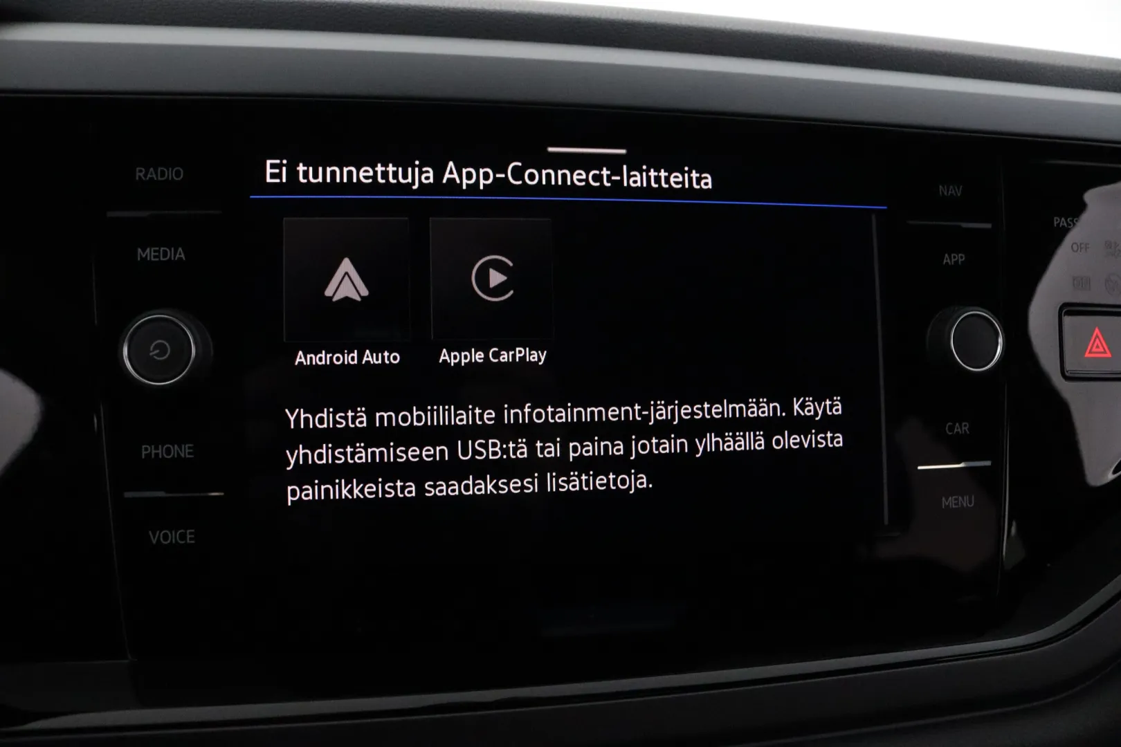 Volkswagen Taigo LTN-551 carousel image