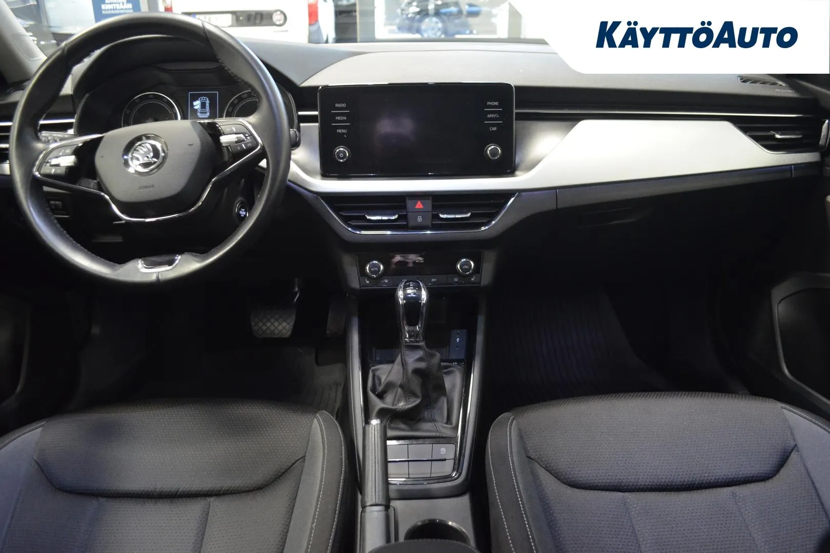 SKODA Kamiq CRO-410 carousel image