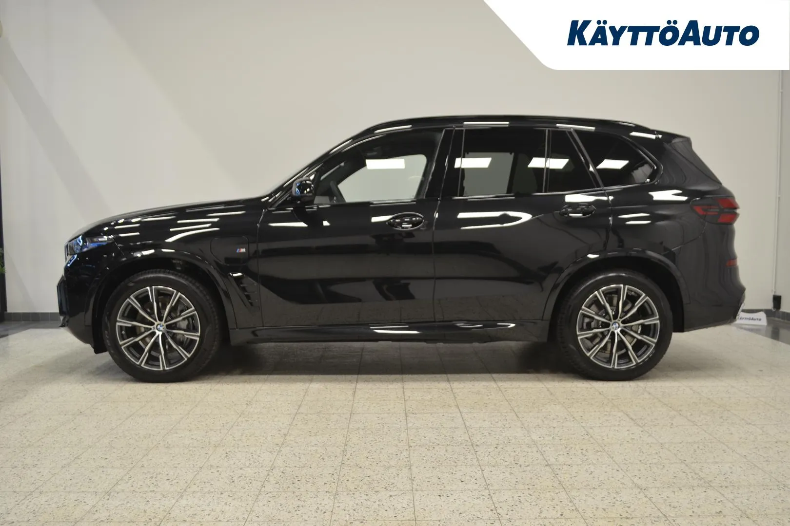 BMW X5 GRP-284 carousel image