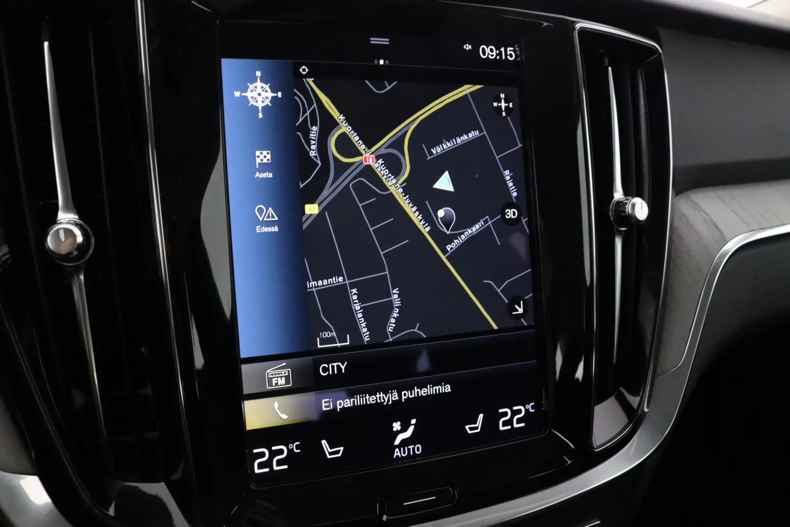 VOLVO V60 Cross Country JTS-145 carousel image