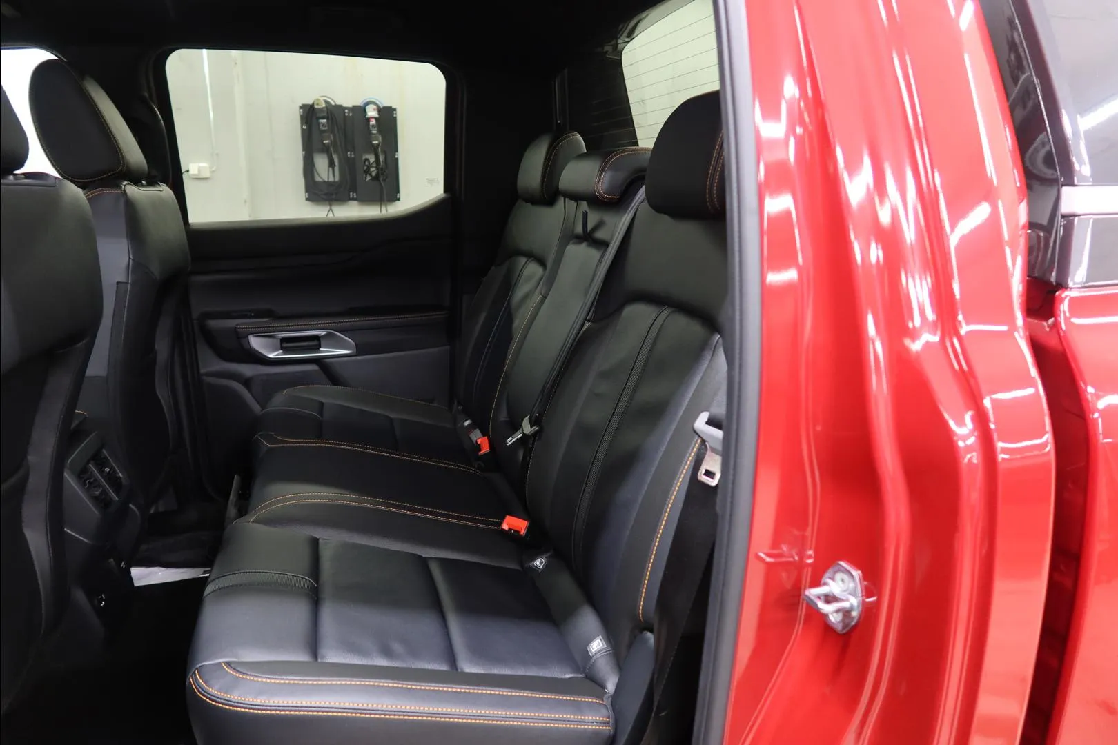 Ford Ranger JON-159 carousel image